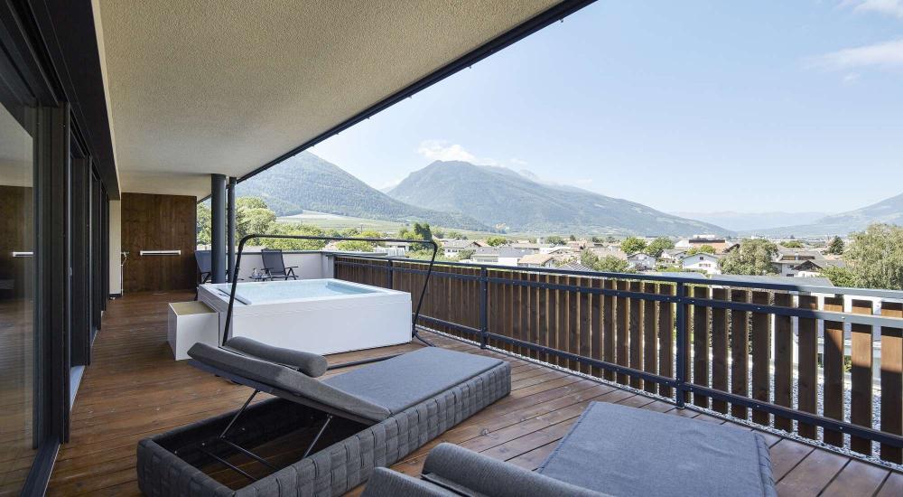 Whirlpool auf der Zimmerterrasse