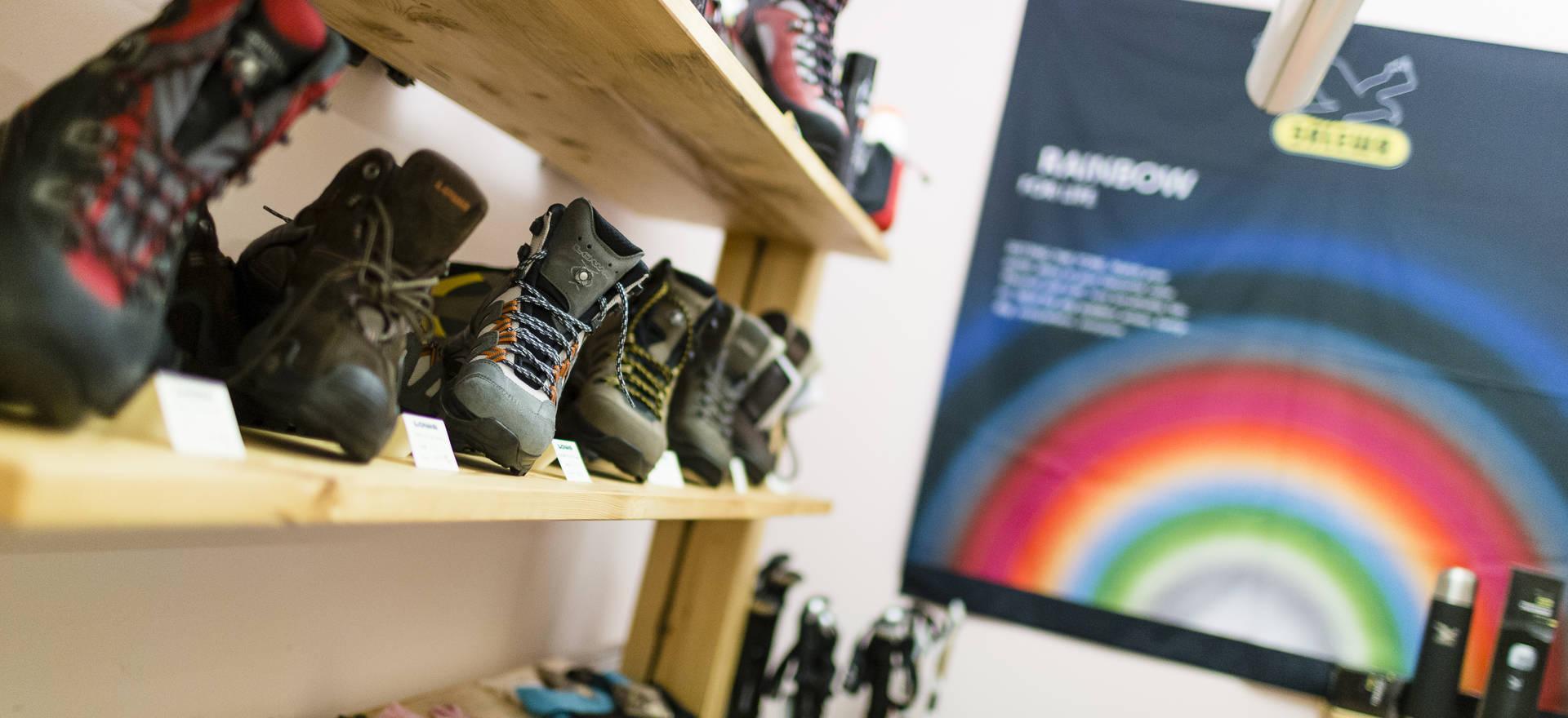 Salewa-Outdoorshop im Hotel in Latsch