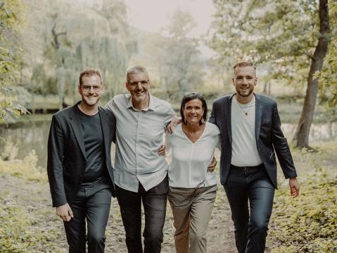 Die wohl insPIRIerendsten Gastgeber im Alpenraum! Die wohl insPIRIerendsten Gastgeber im Alpenraum!