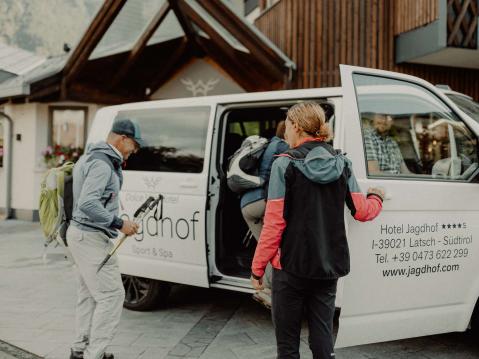 Perché tu possa vedere cosa sta succedendo da noi! Perché tu possa vedere cosa sta succedendo da noi!