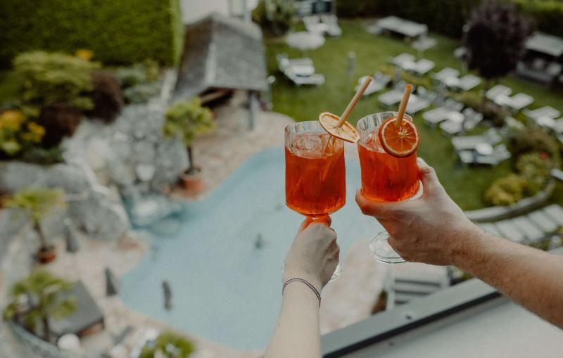 Aperitivo lungo Aperitivo lungo