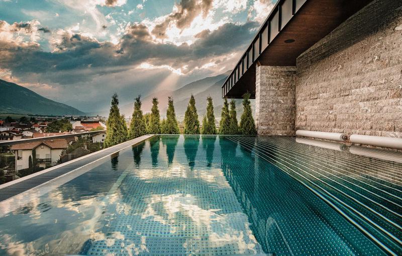 Entspannen im SkyPool Entspannen im SkyPool