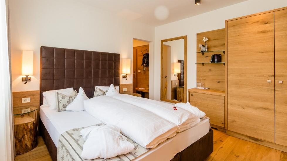 Tyrolean Suite Tyrolean Suite